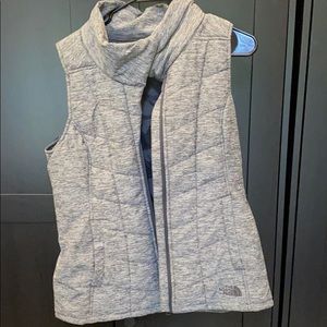 North face vest